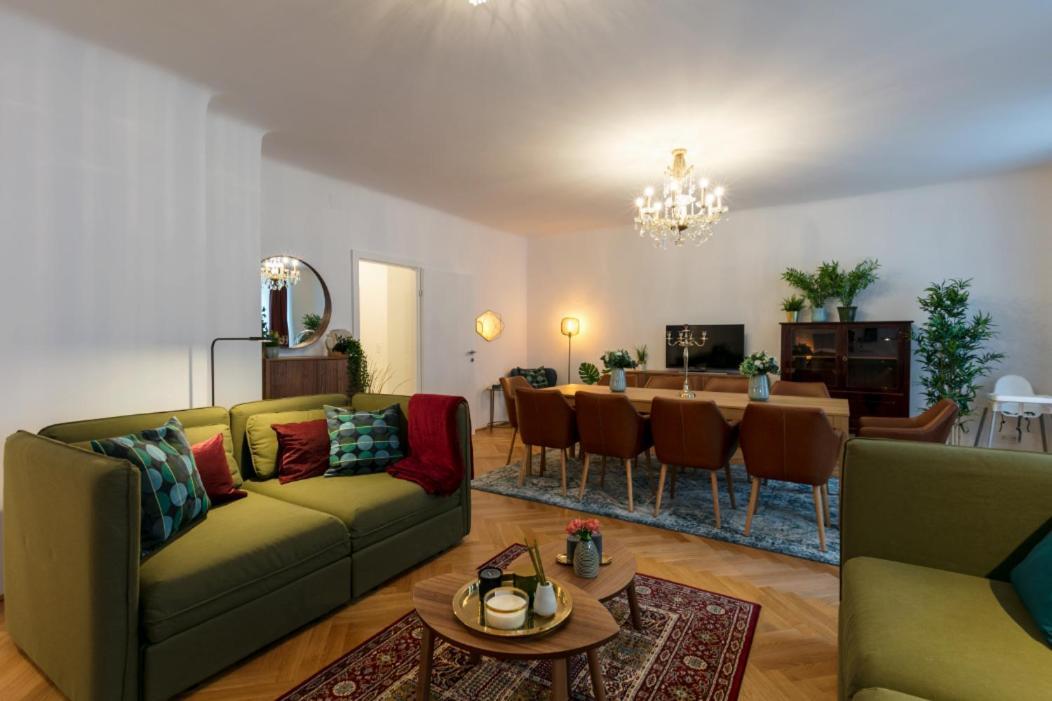 Stephan Apartment
