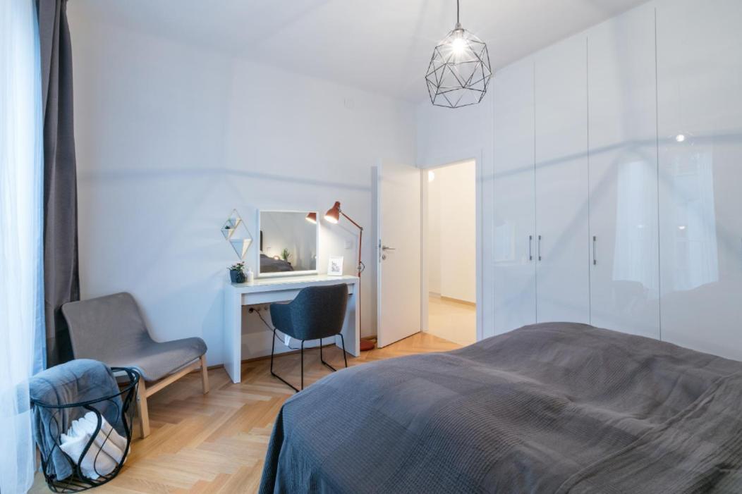 Stephan Apartment *